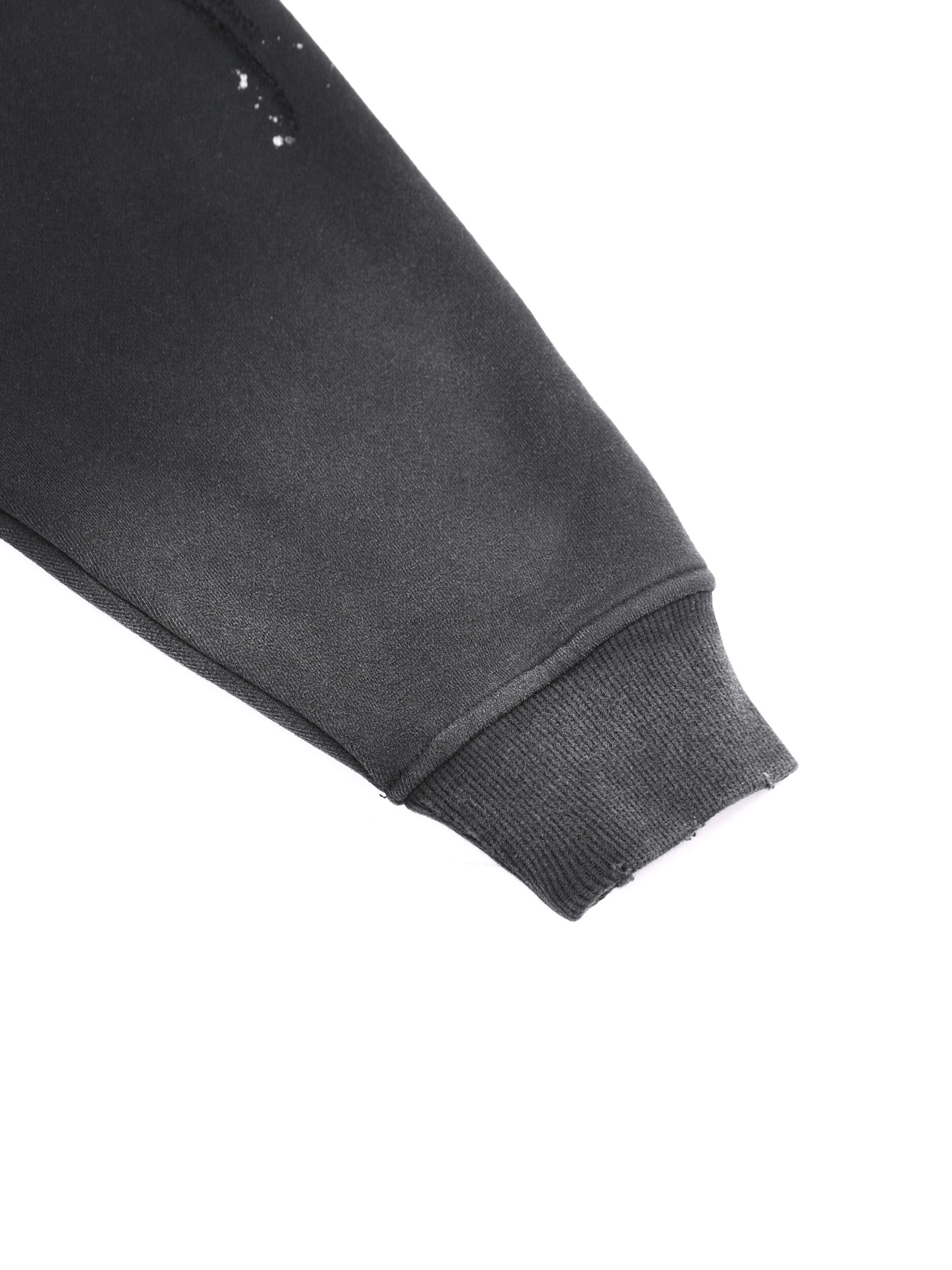 Vintage Washed Frayed Fleece Hoodie – Effortlessly Worn-In Comfort with Timeless Street Style”